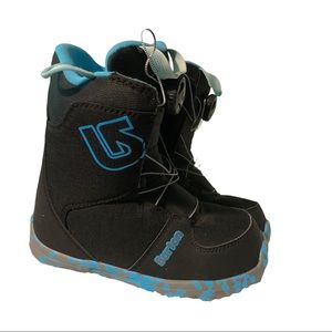 Burton Kids Boots in Black with Blue Accents